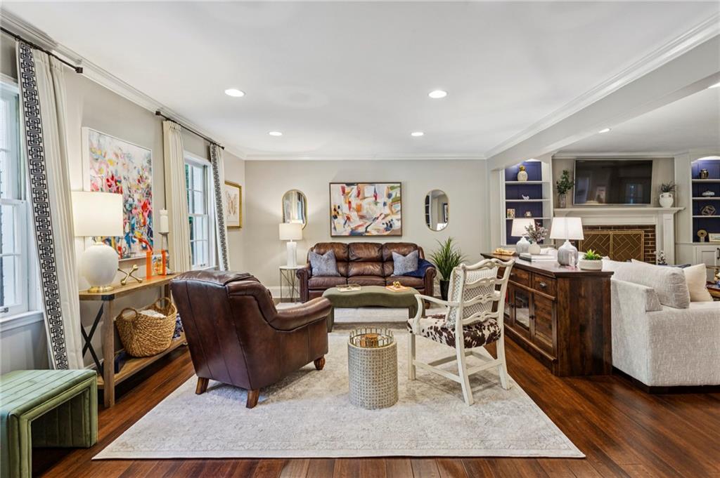 4056 Mcclatchey Circle NE