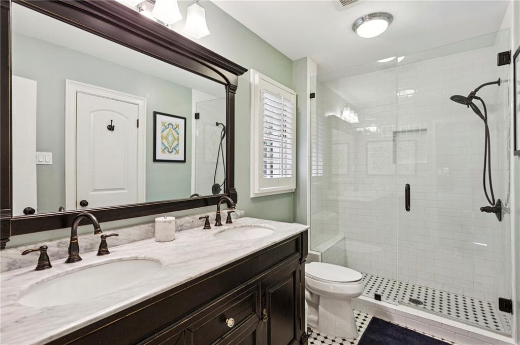 4056 Mcclatchey Circle NE