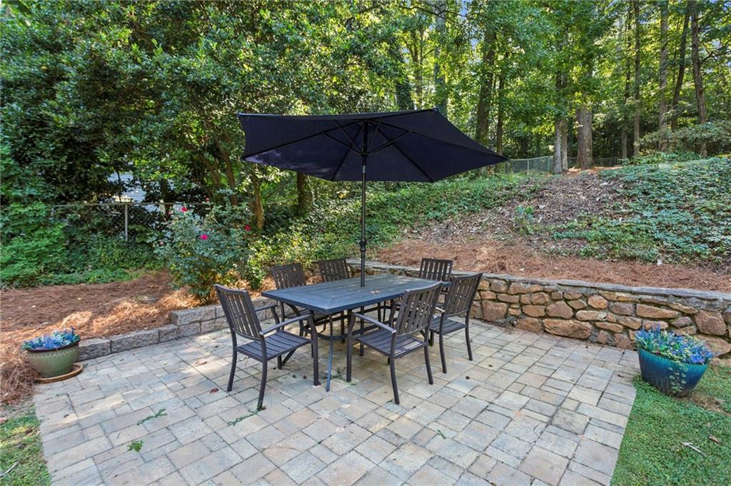 4056 Mcclatchey Circle NE