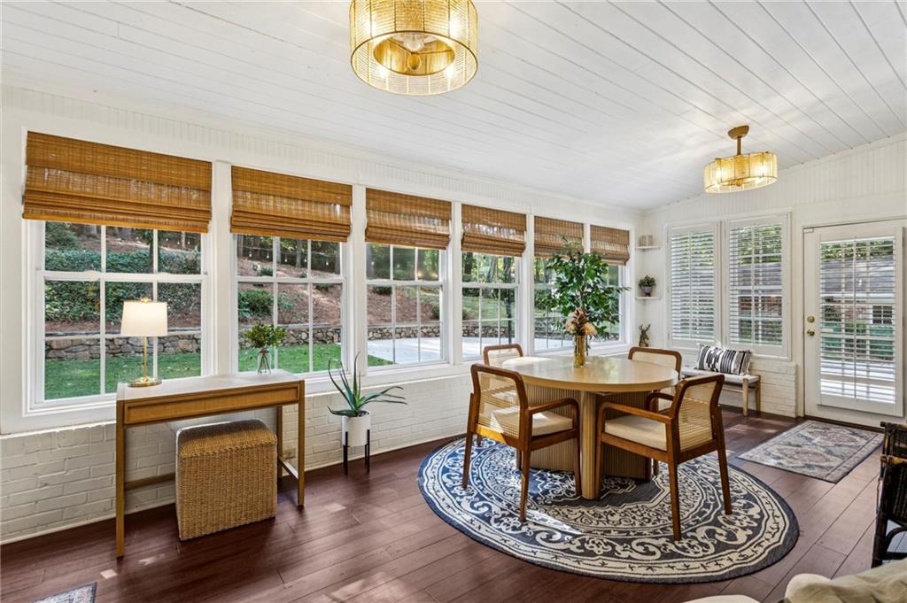 4056 Mcclatchey Circle NE