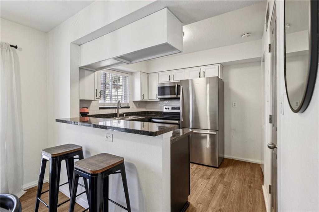 6940 Roswell Road Unit A21