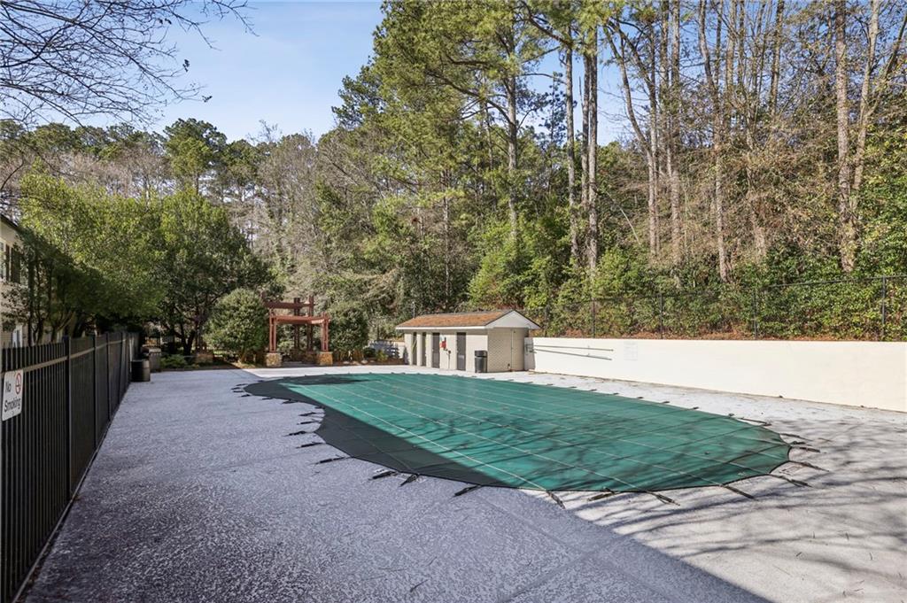 6940 Roswell Road Unit A21