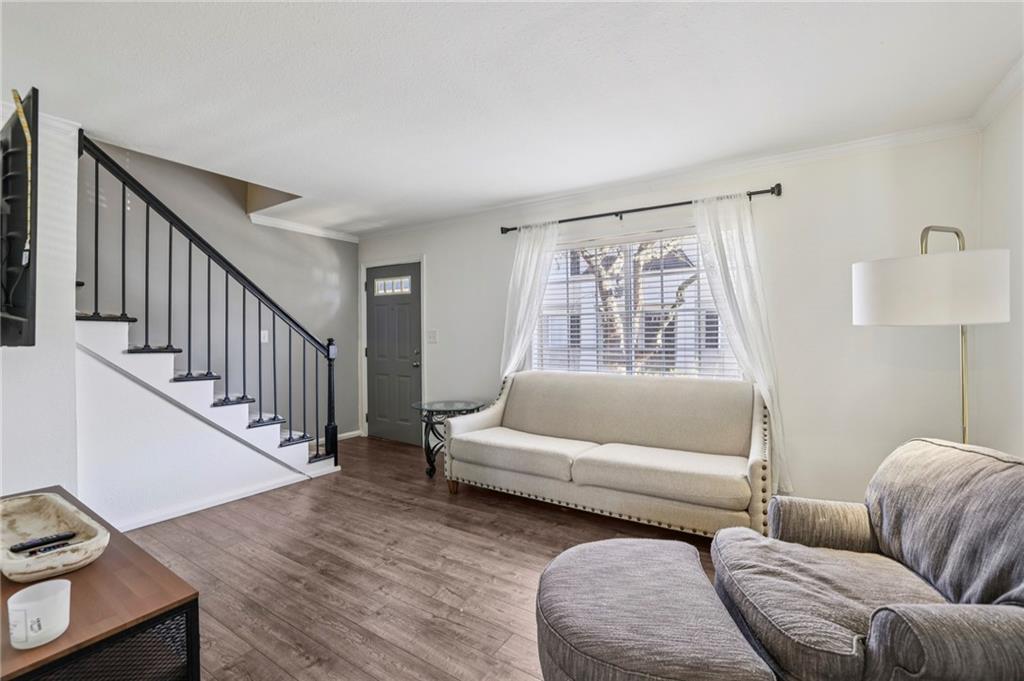 6940 Roswell Road Unit A21