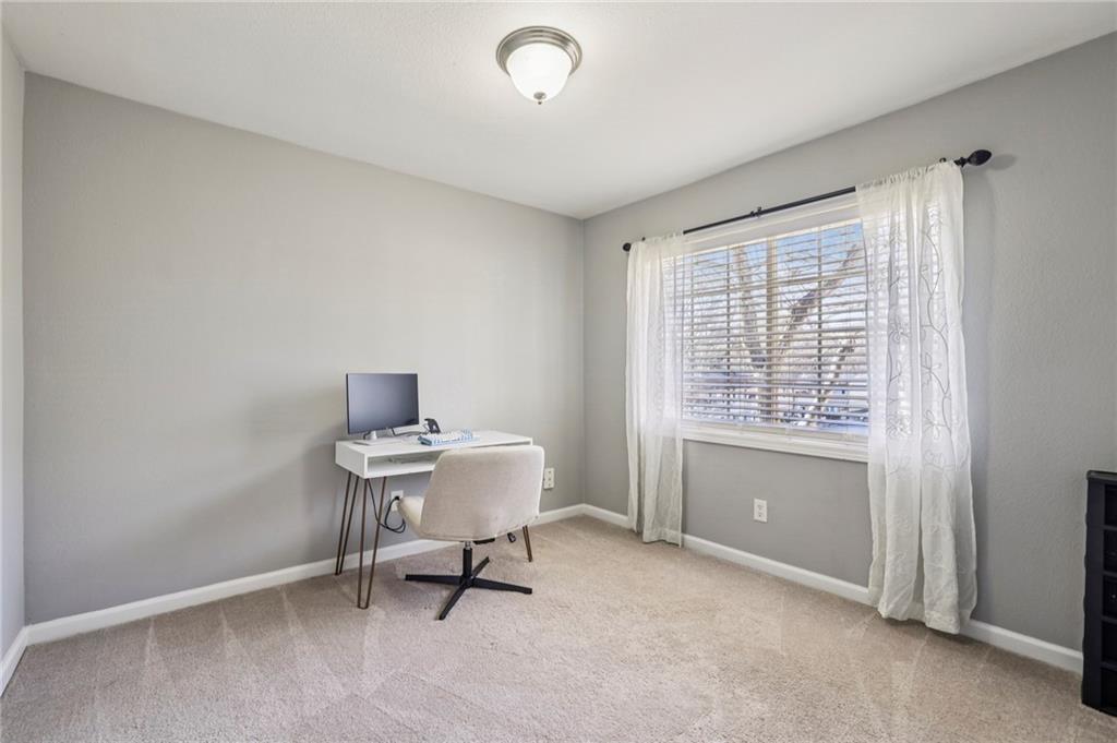 6940 Roswell Road Unit A21