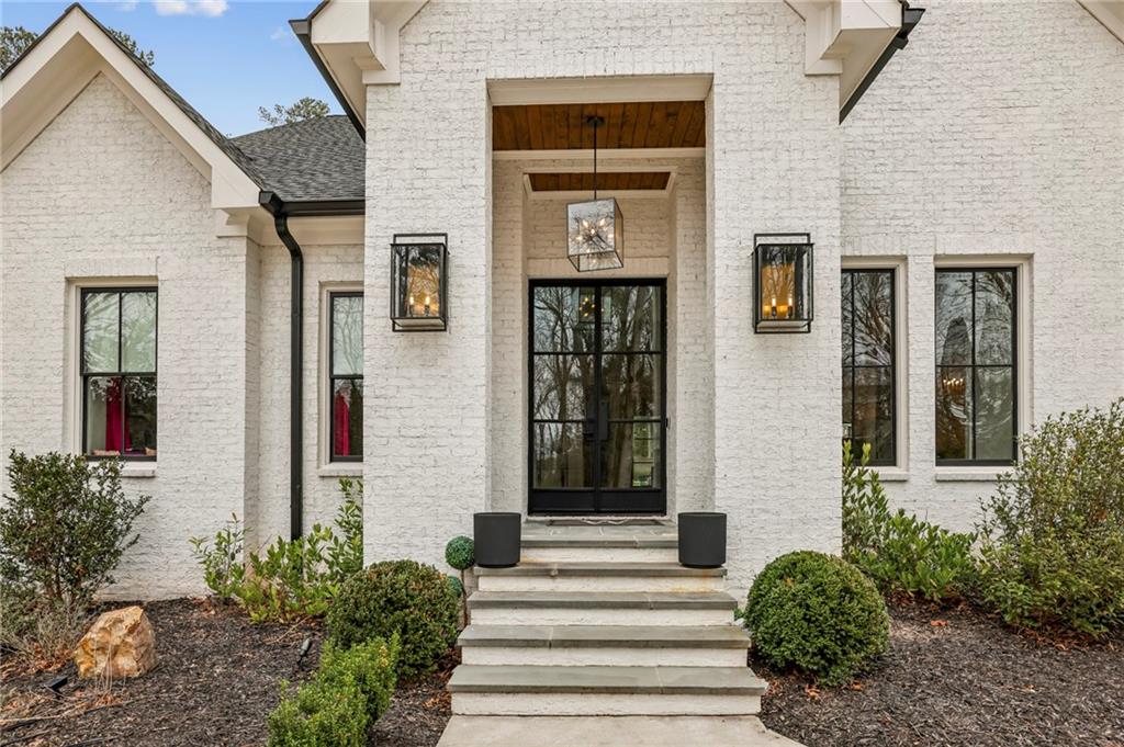 6055 Riverside Drive