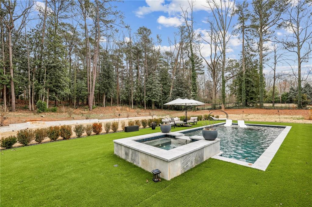 6055 Riverside Drive