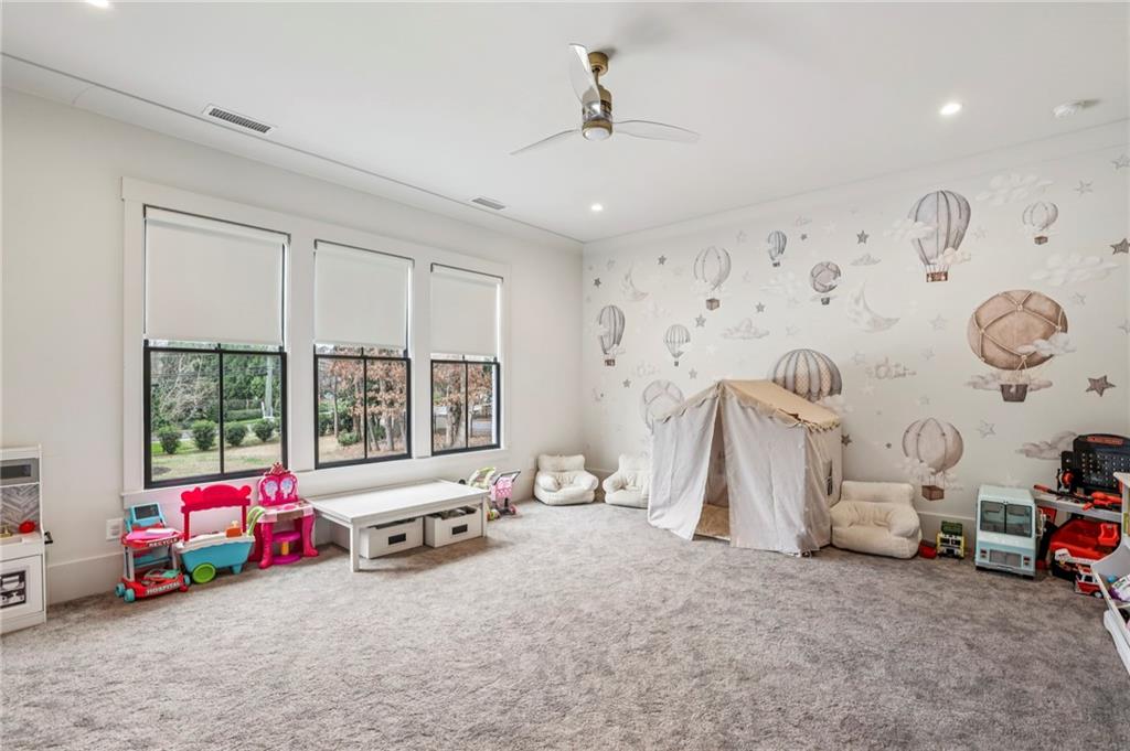 6055 Riverside Drive