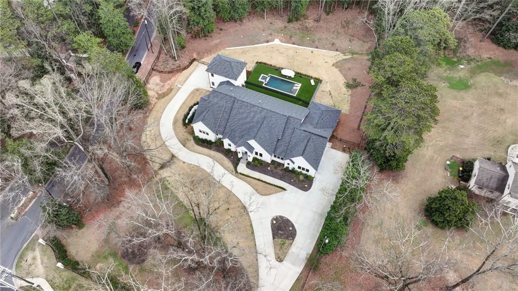 6055 Riverside Drive