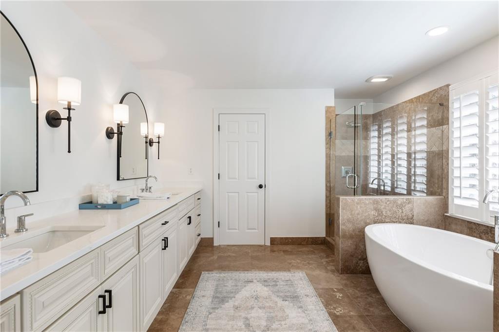 250 Plantation Cove
