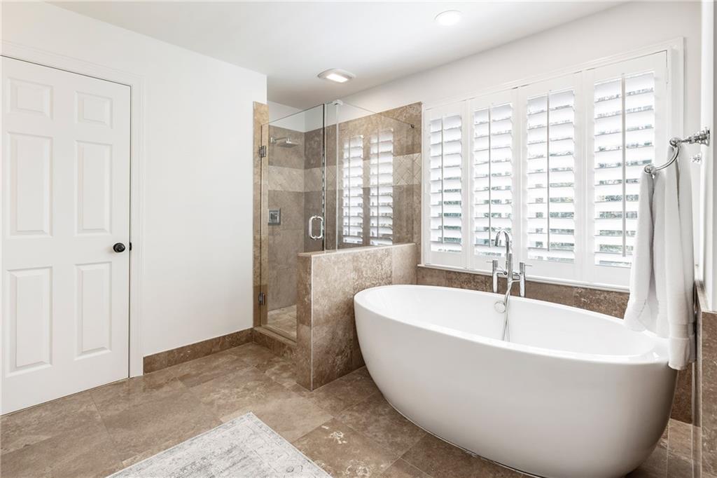 250 Plantation Cove