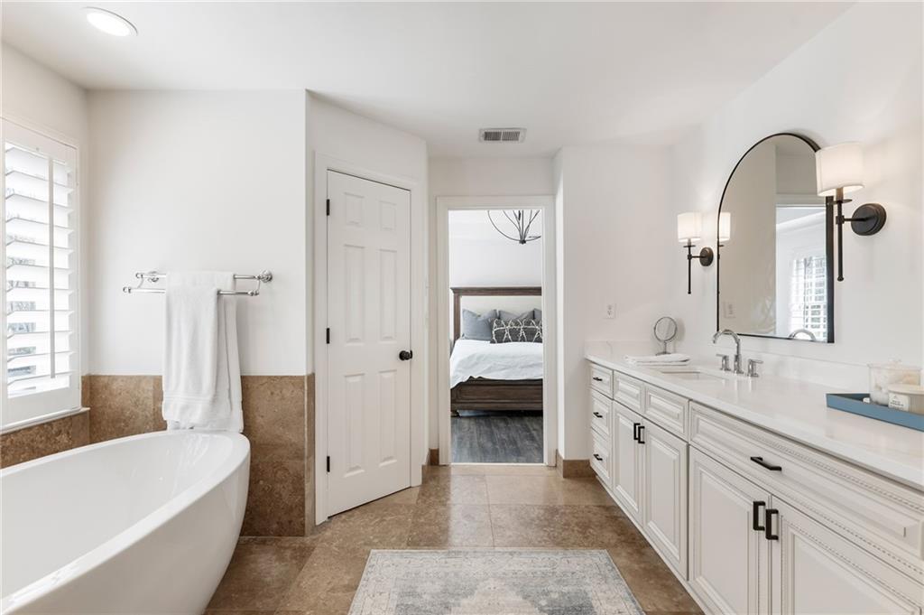 250 Plantation Cove
