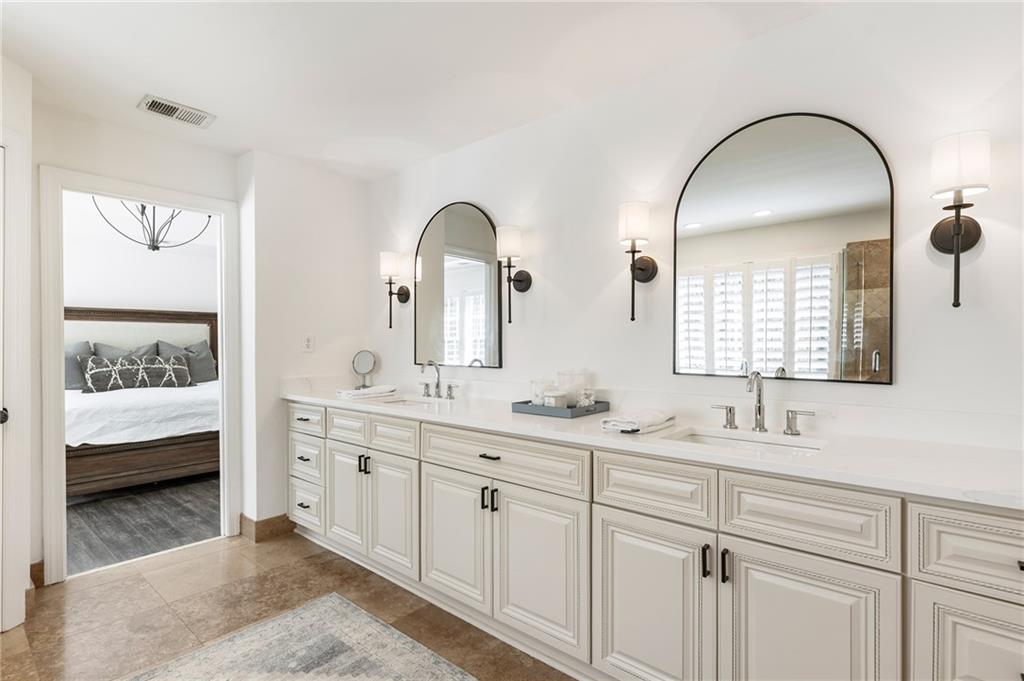 250 Plantation Cove