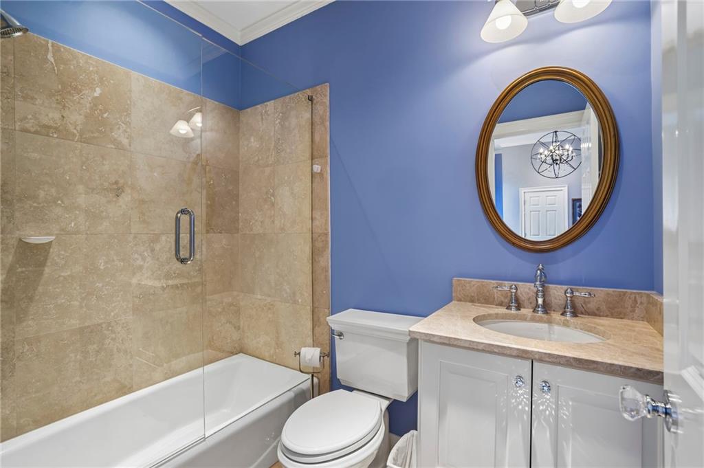105 Wilderbluff Court
