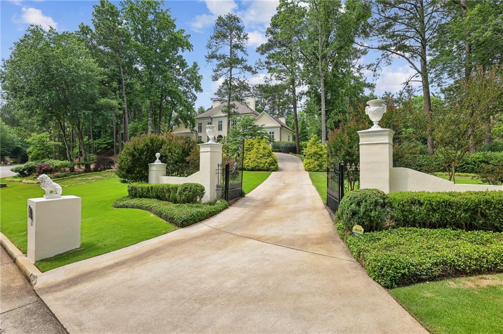 105 Wilderbluff Court