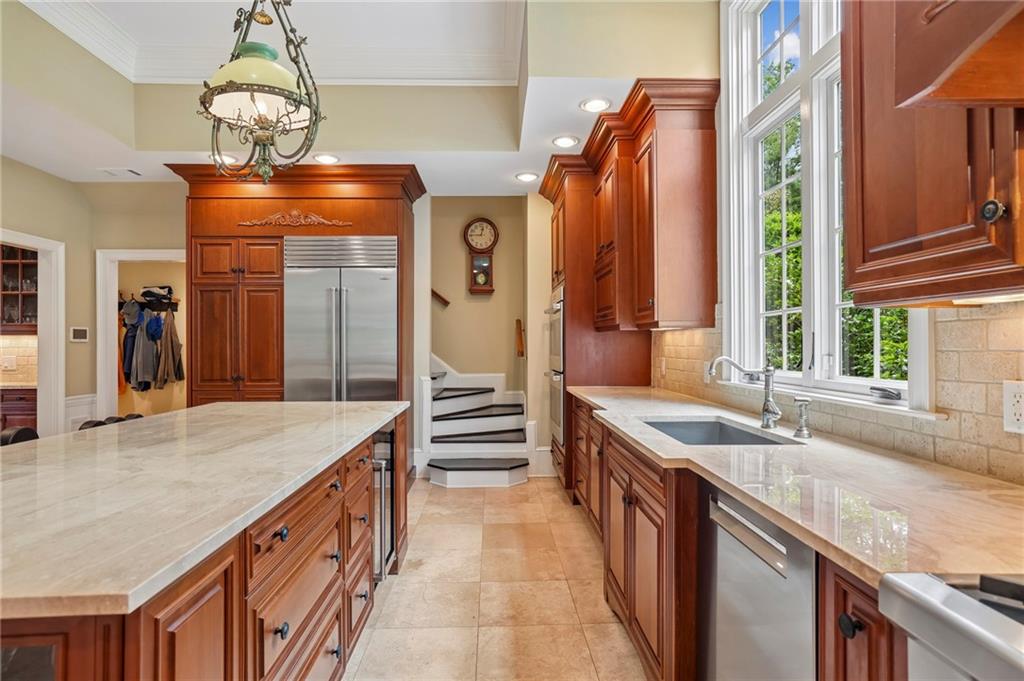 105 Wilderbluff Court