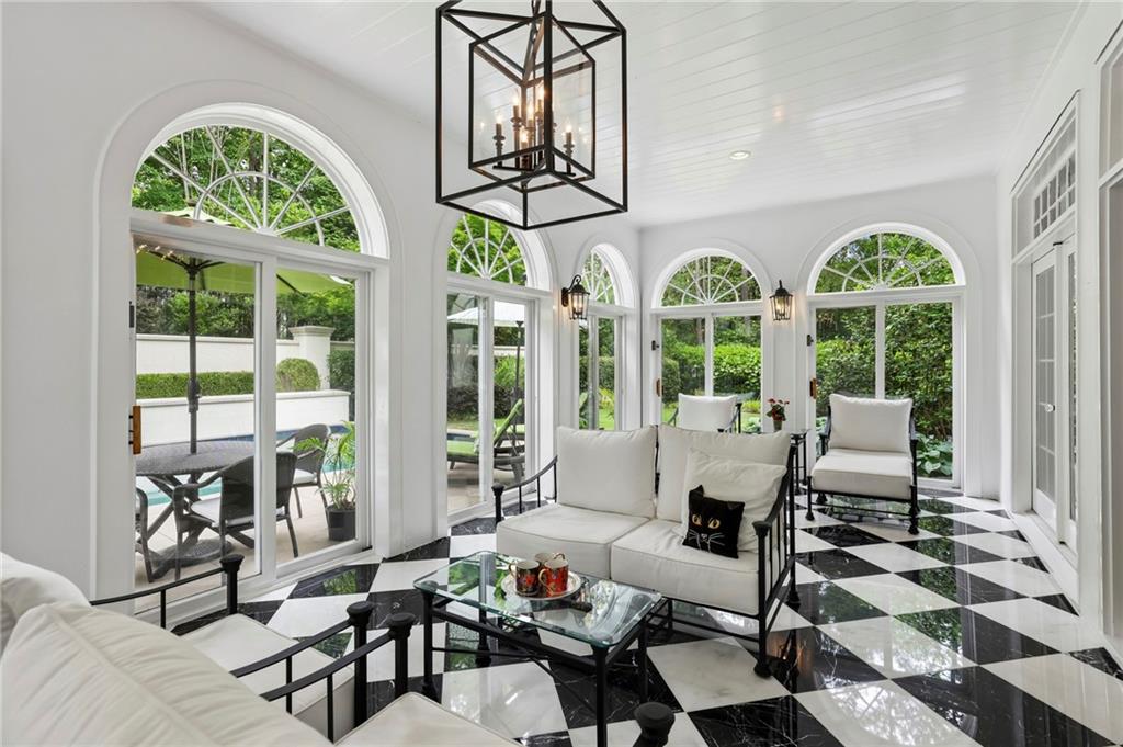 105 Wilderbluff Court