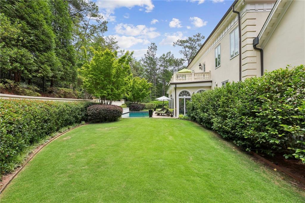 105 Wilderbluff Court