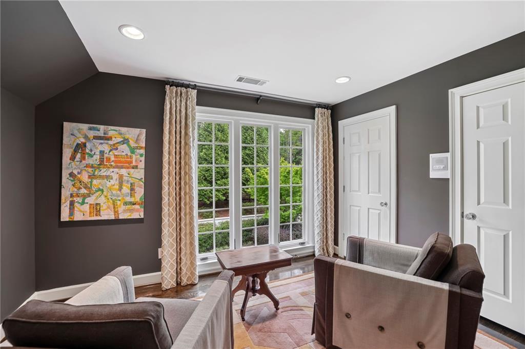 105 Wilderbluff Court