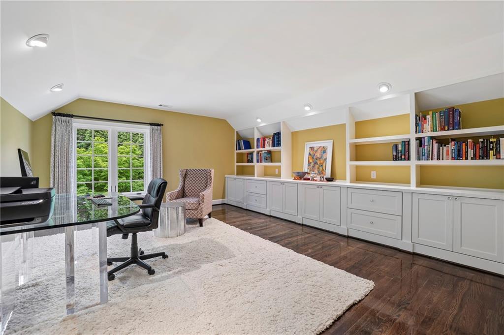 105 Wilderbluff Court