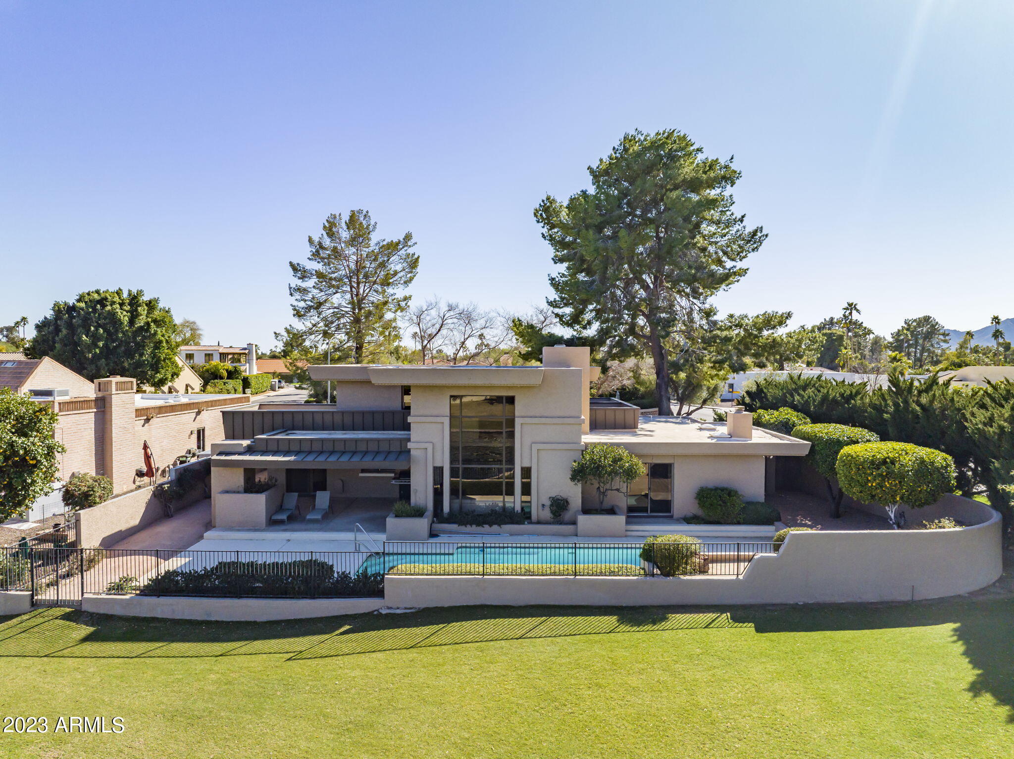 8166 E DEL CADENA Drive