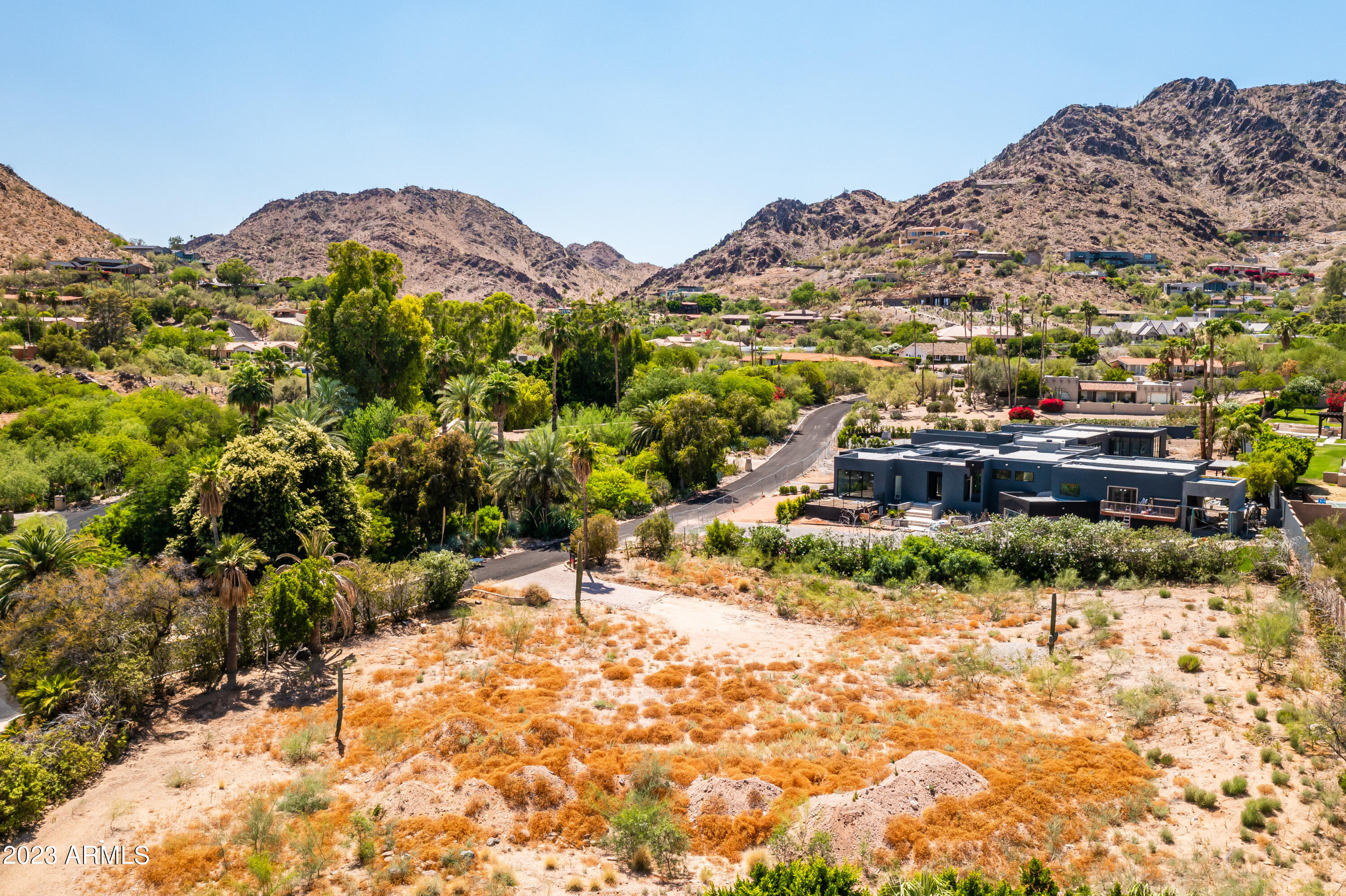 7215 N BLACK ROCK Trail, 54