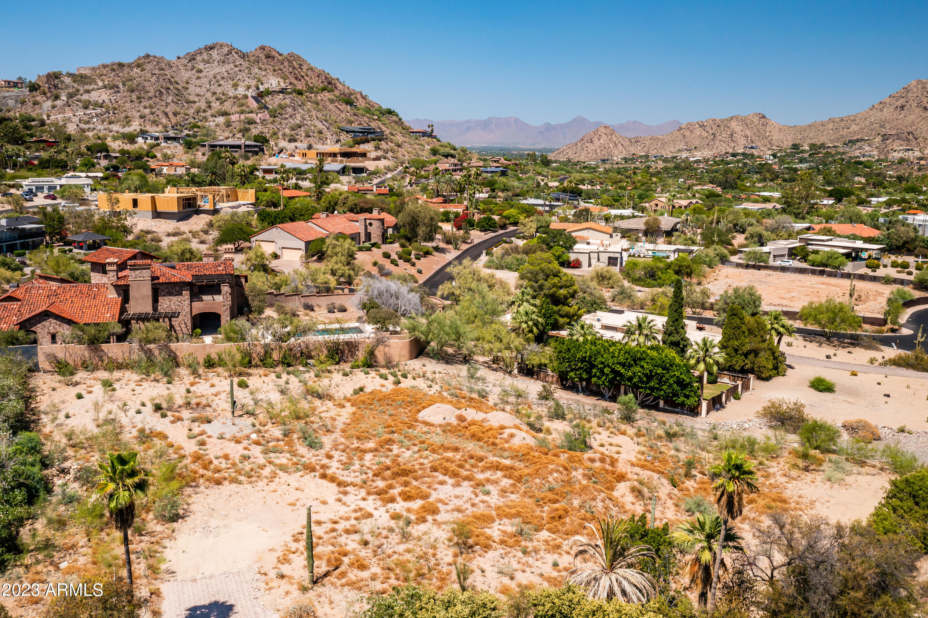 7215 N BLACK ROCK Trail, 54