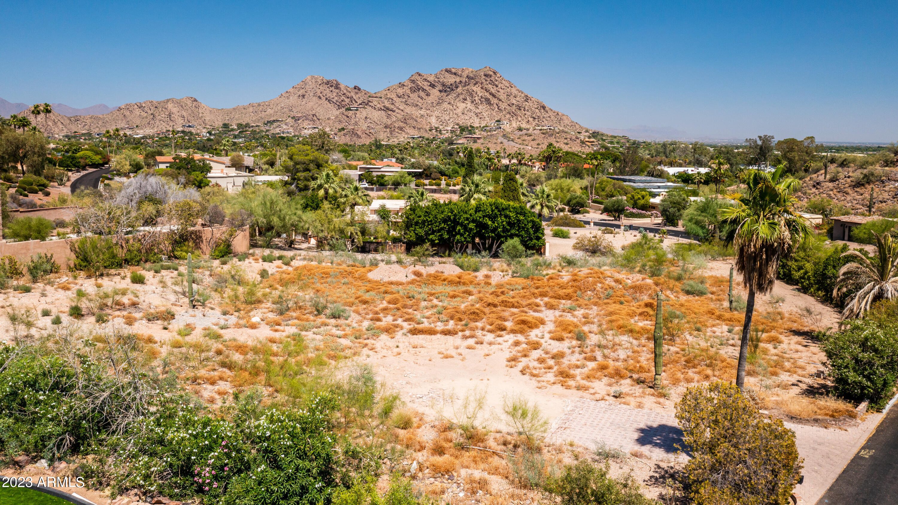 7215 N BLACK ROCK Trail, 54
