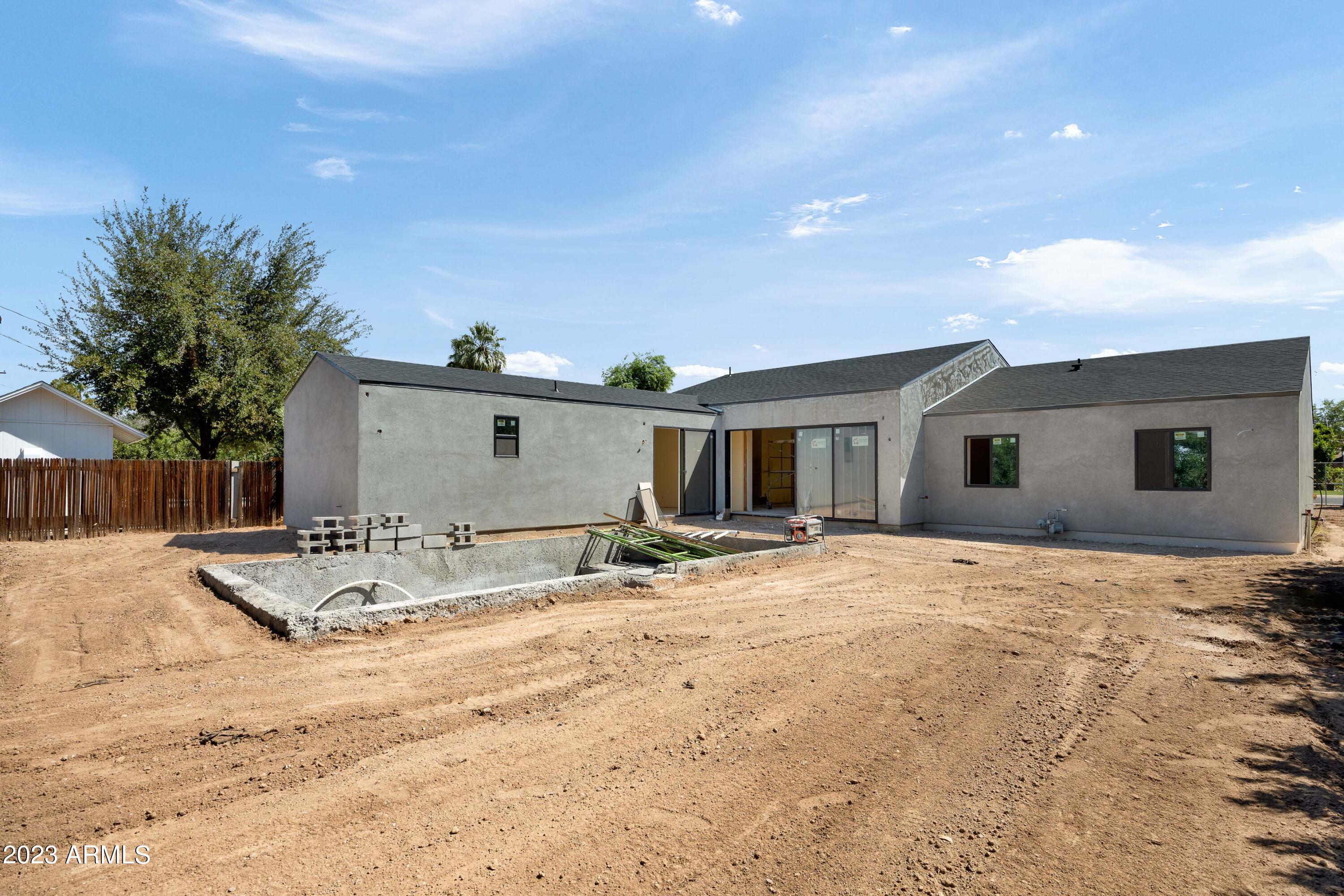 5410 E VERDE Lane