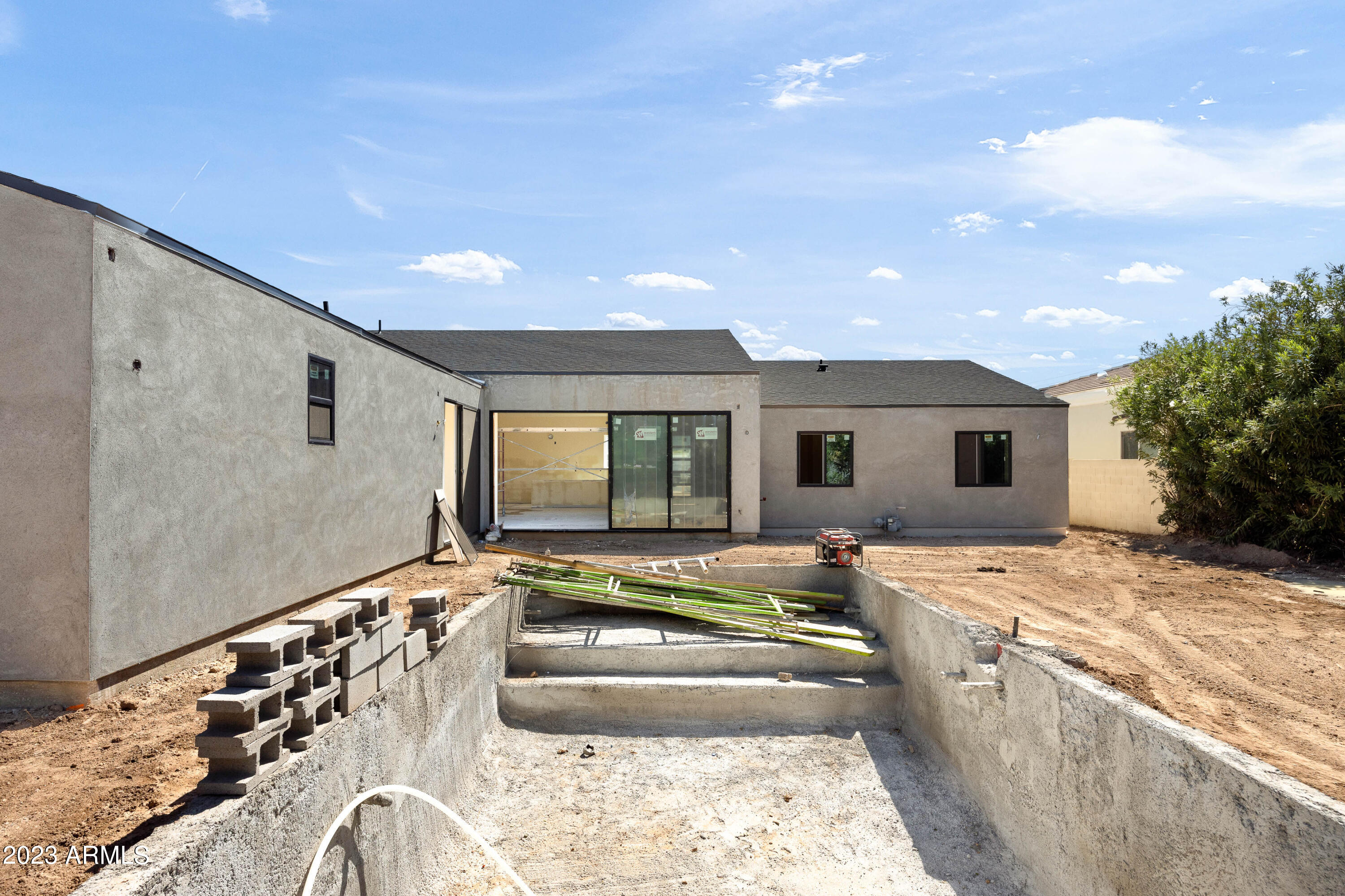 5410 E VERDE Lane