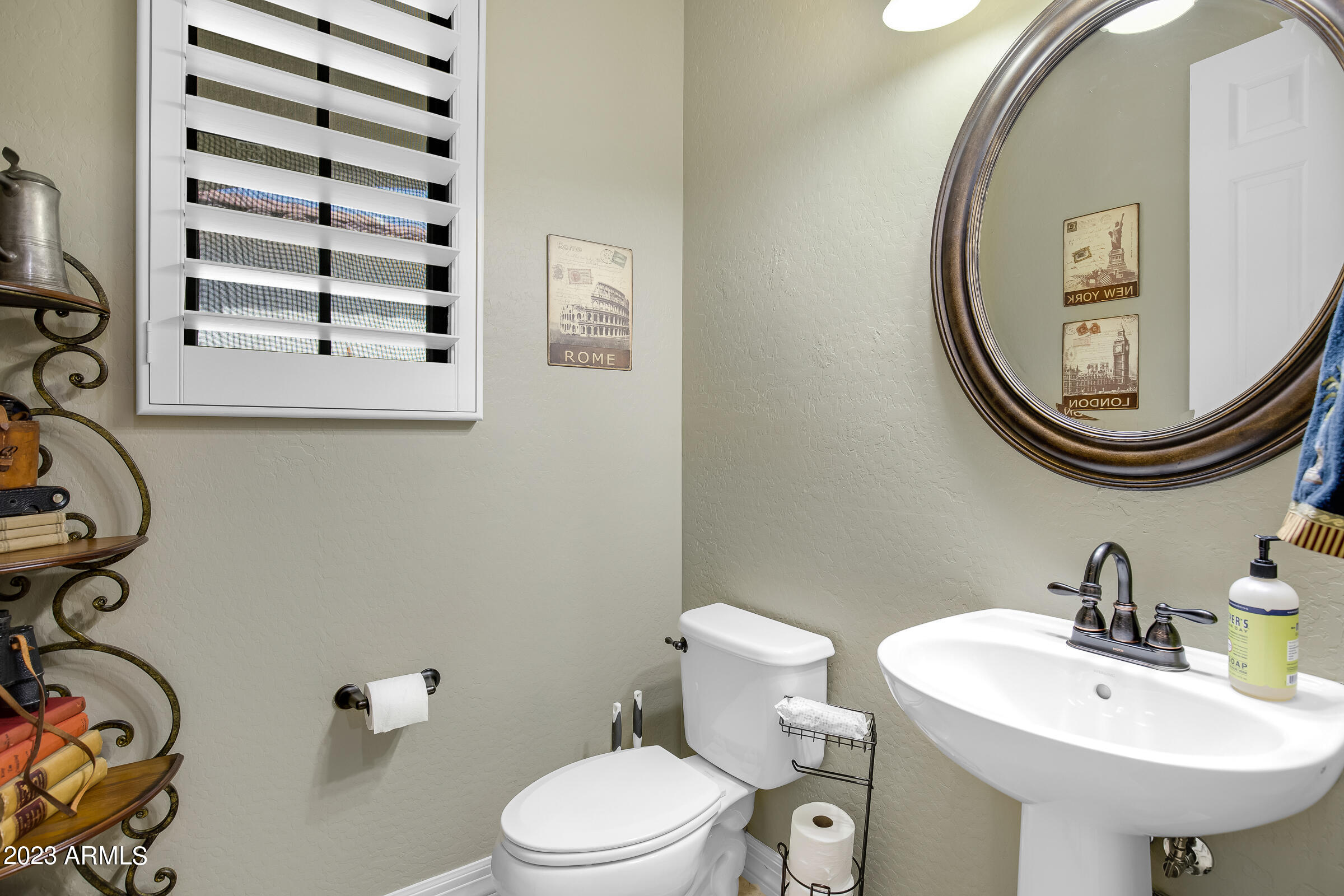 1777 W OCOTILLO Road, 37