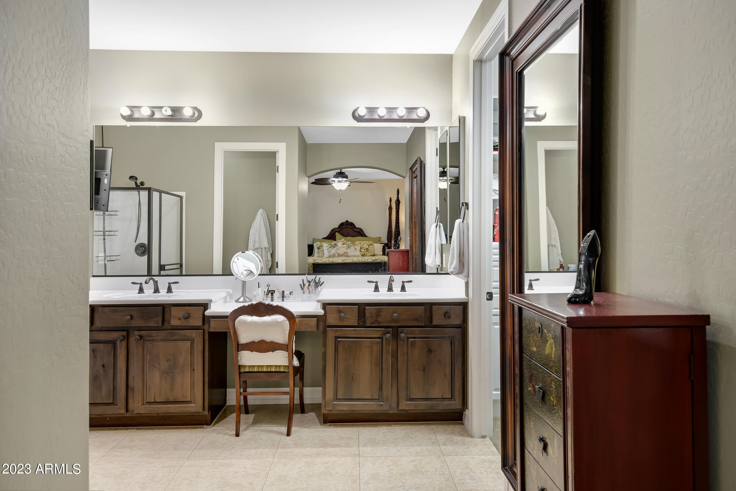 1777 W OCOTILLO Road, 37