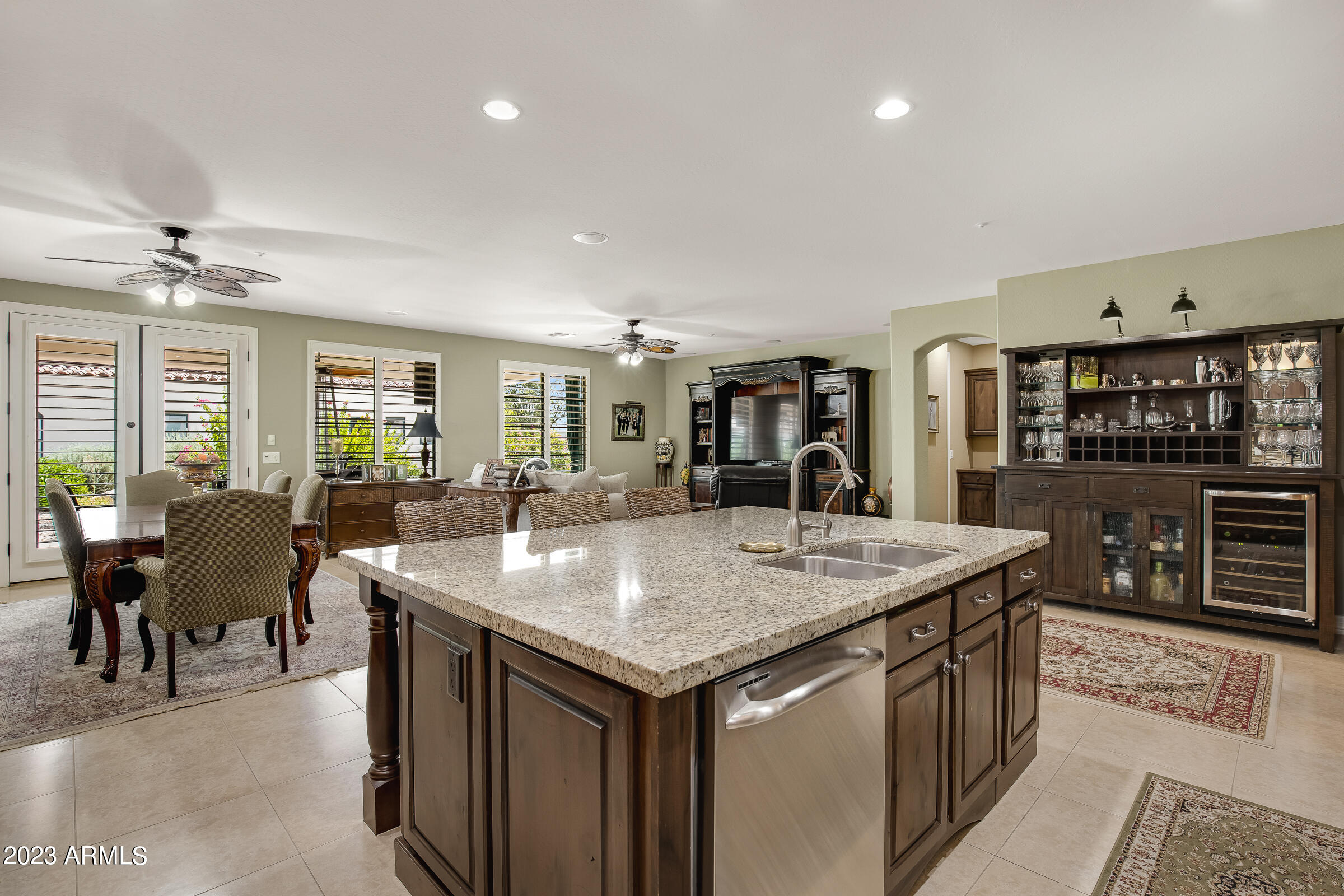 1777 W OCOTILLO Road, 37