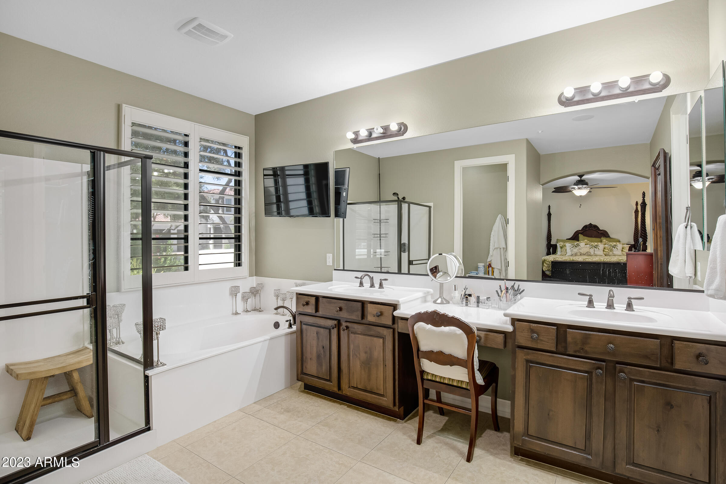 1777 W OCOTILLO Road, 37