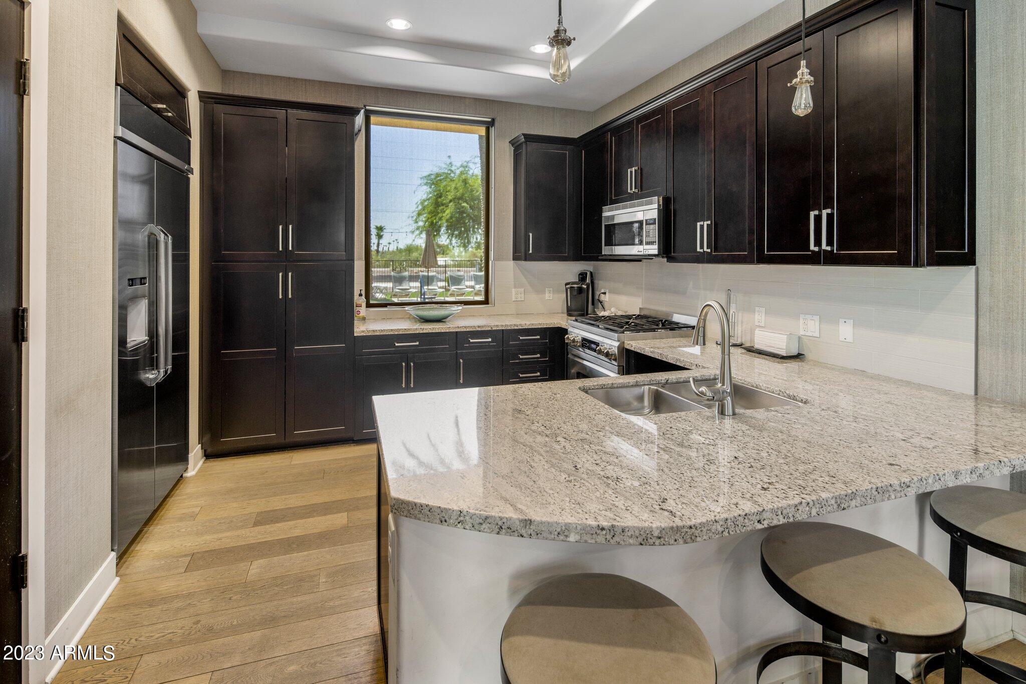 4803 N WOODMERE FAIRWAY, 3010