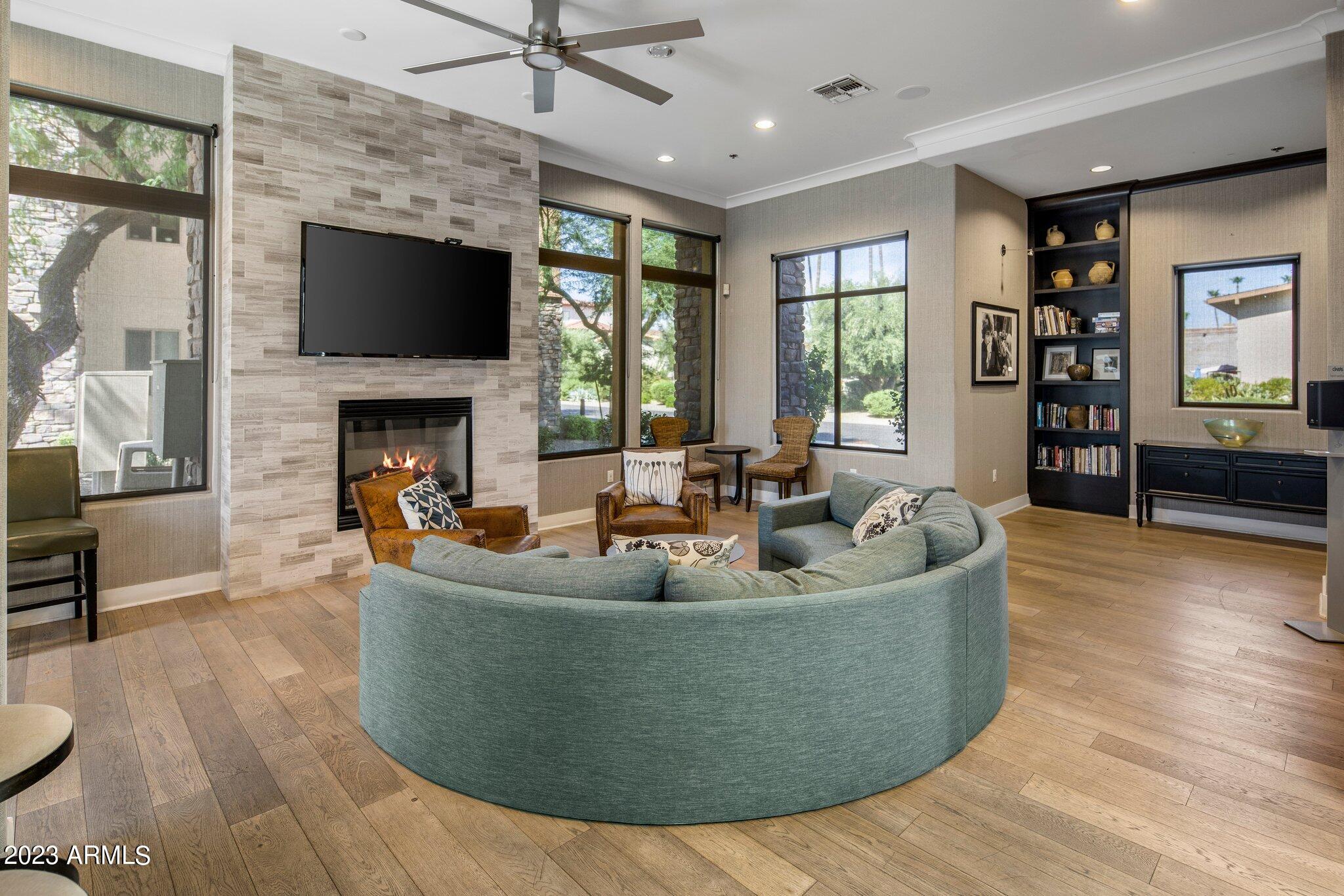 4803 N WOODMERE FAIRWAY, 3010