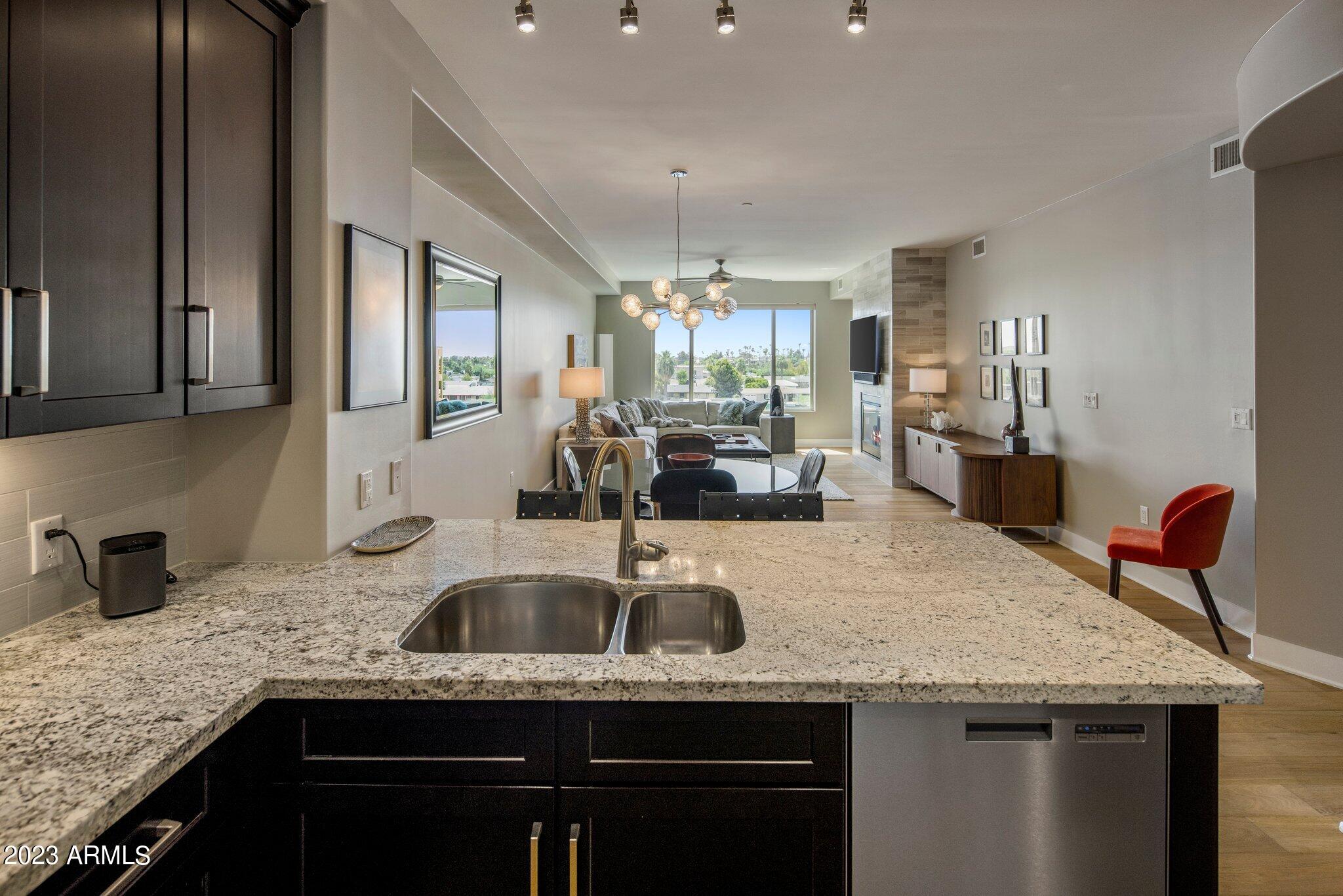 4803 N WOODMERE FAIRWAY, 3010