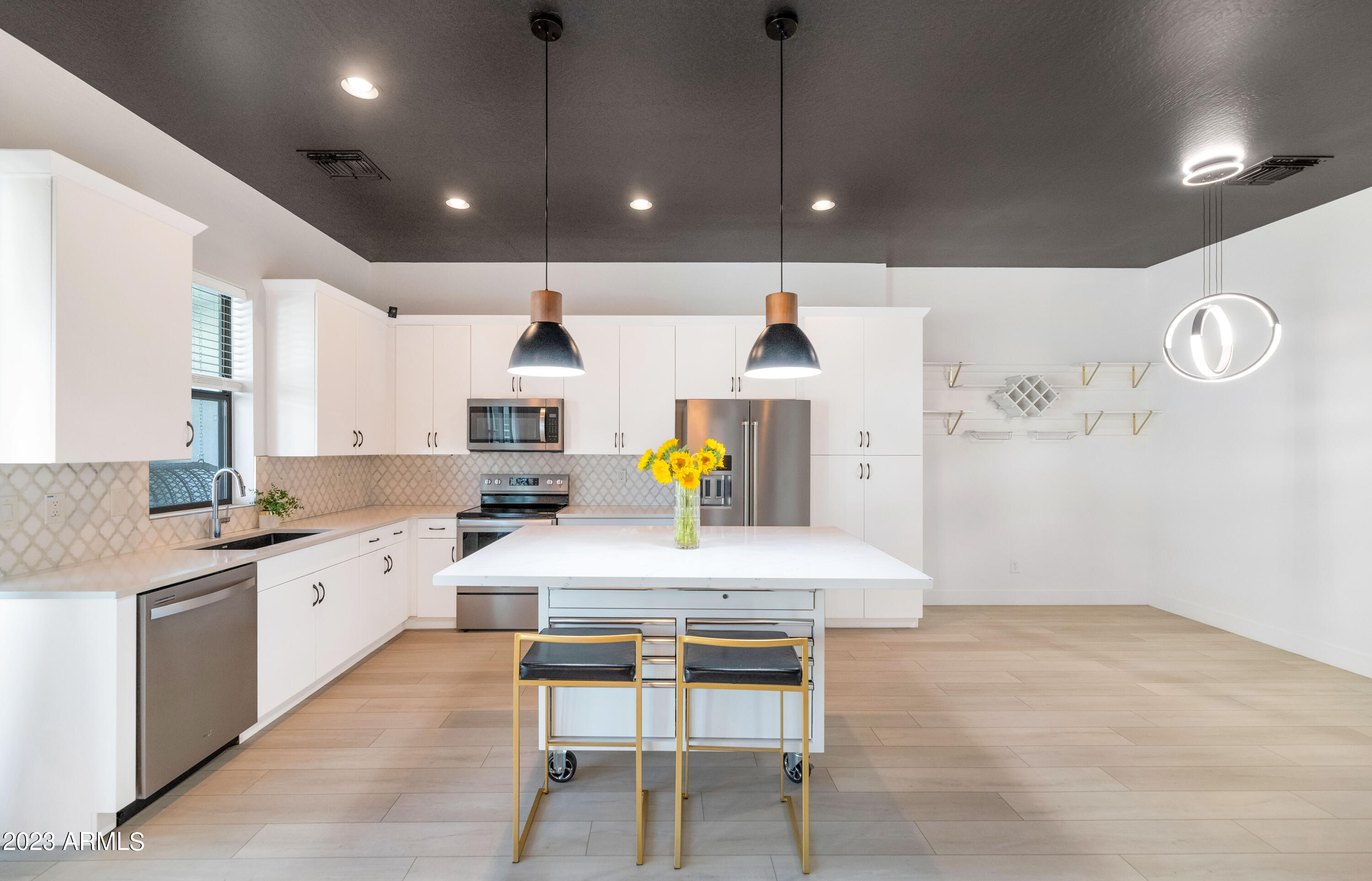 3136 E CHERYL Drive