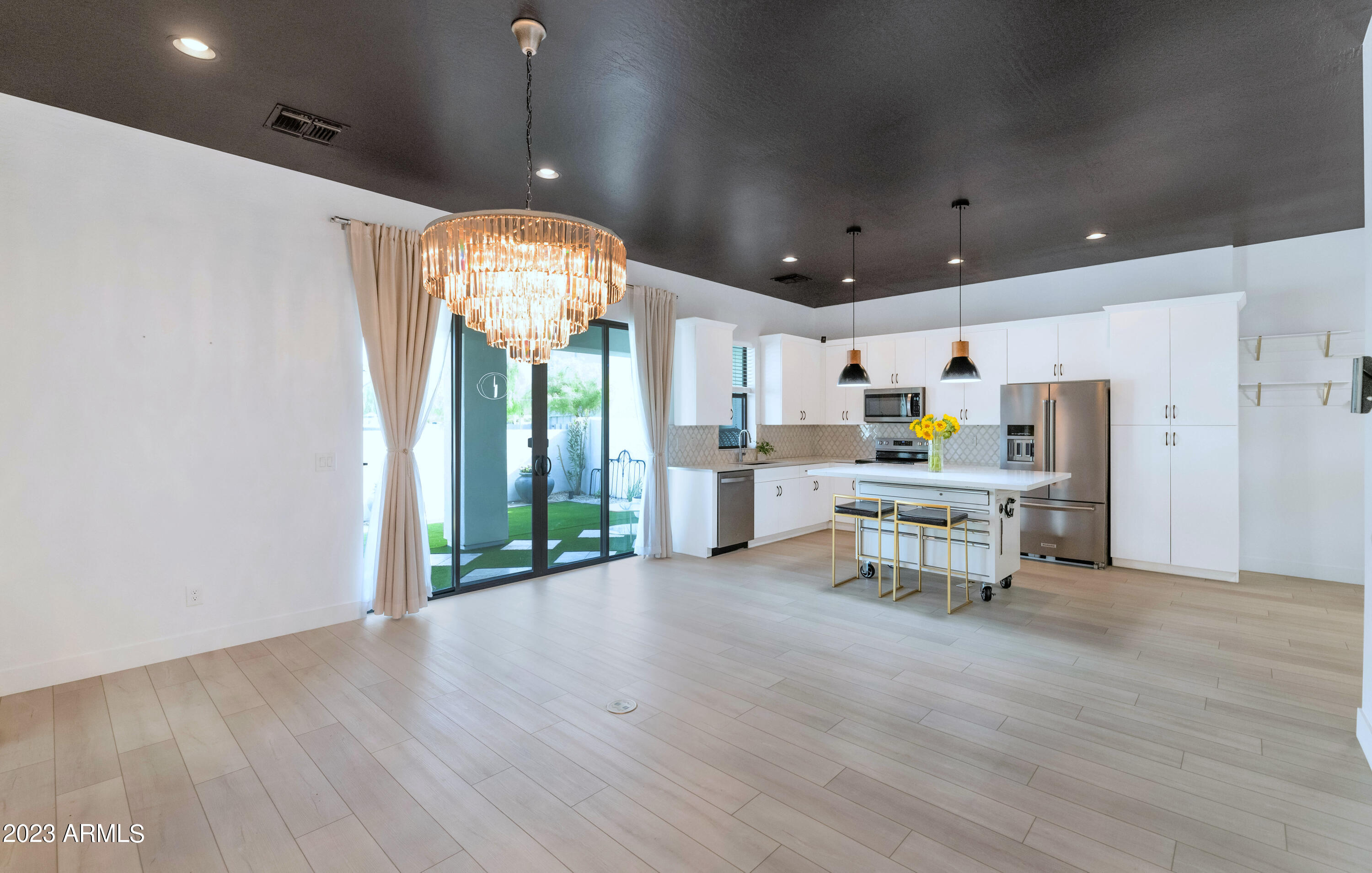 3136 E CHERYL Drive