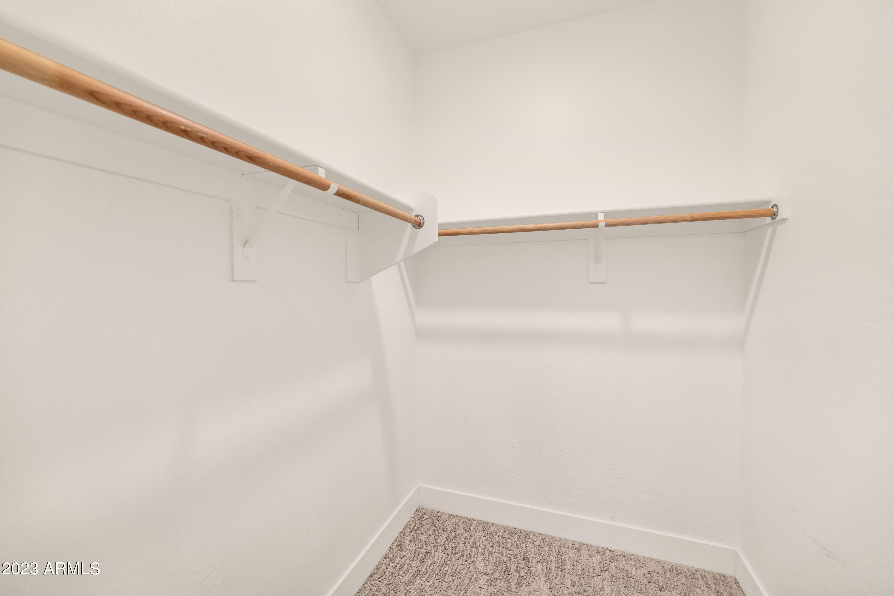 820 N 8TH Avenue, 13