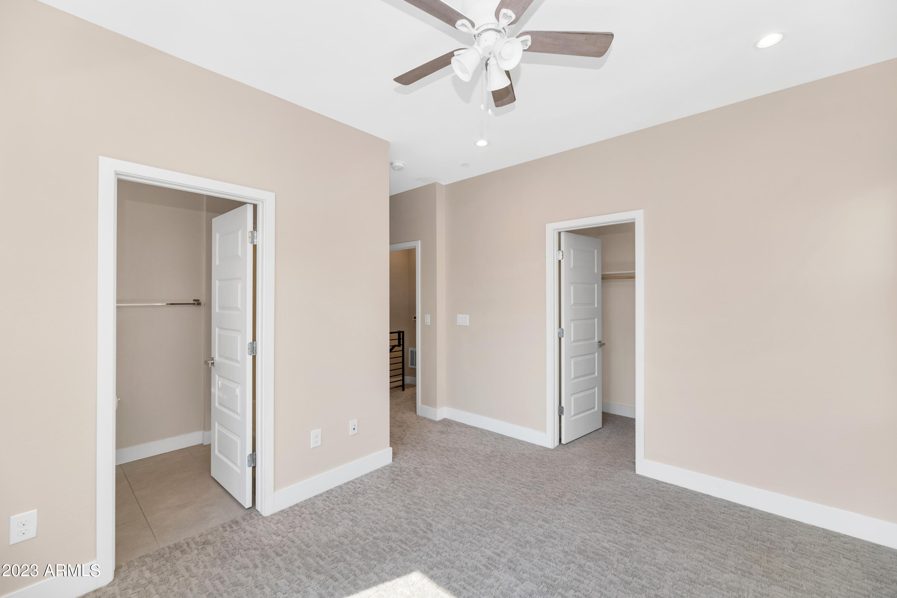 820 N 8TH Avenue, 13