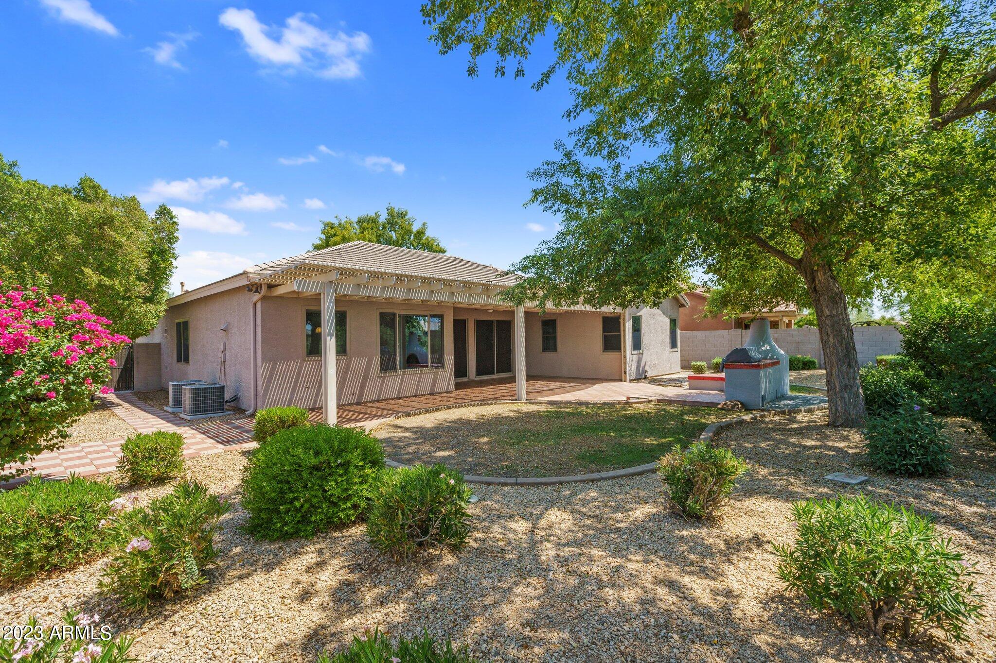 6771 W El Cortez Place