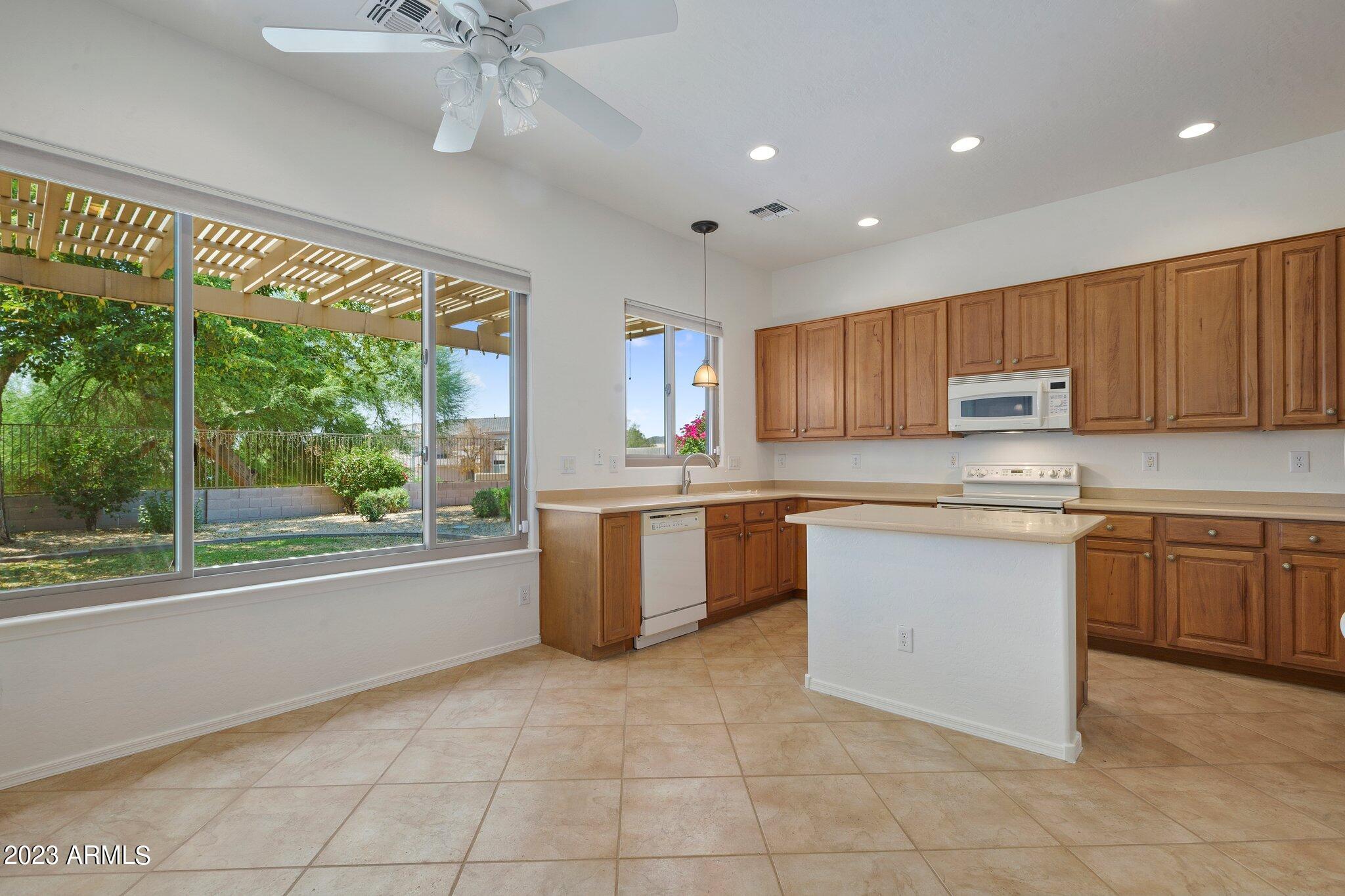 6771 W El Cortez Place