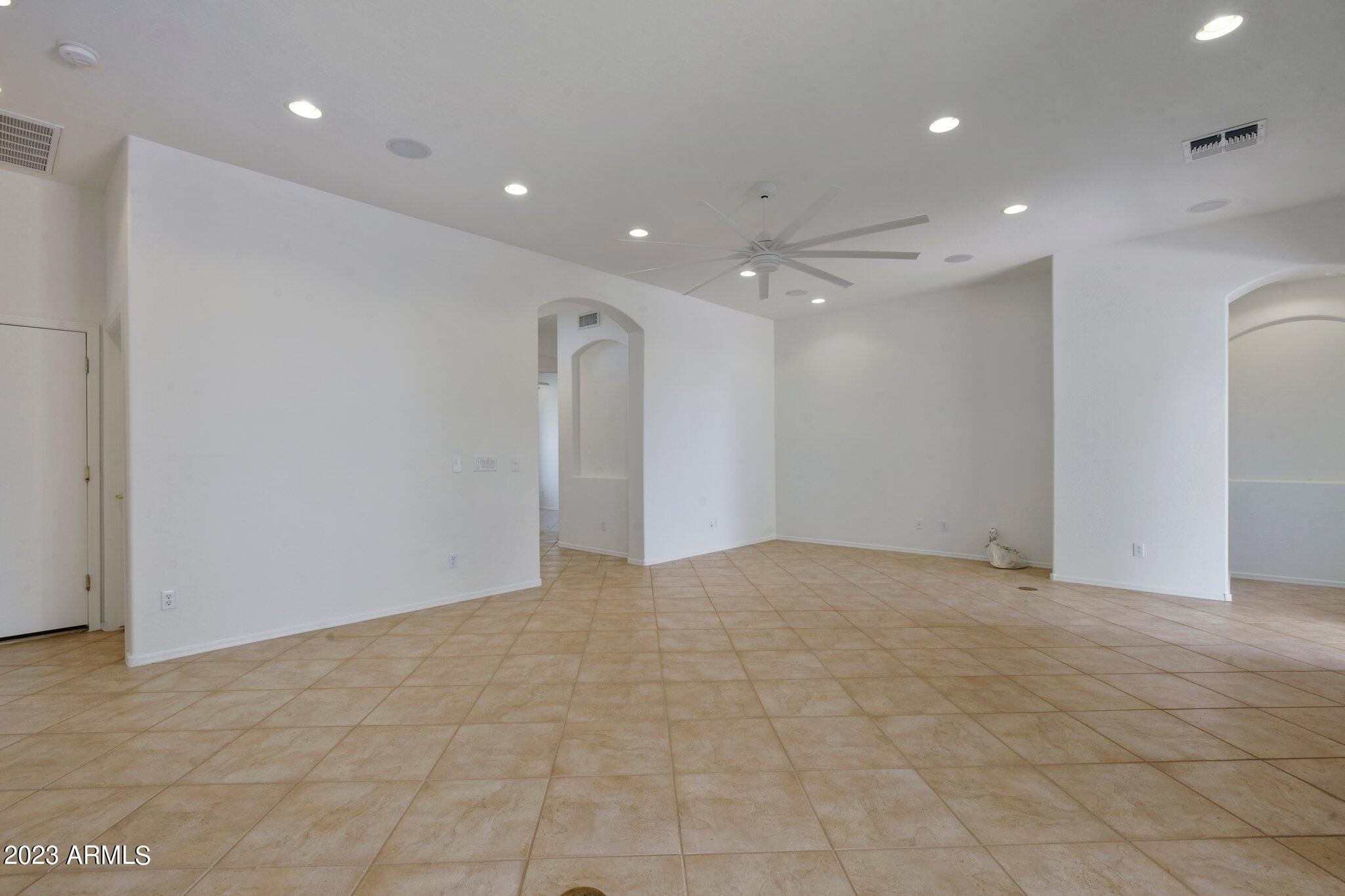 6771 W El Cortez Place
