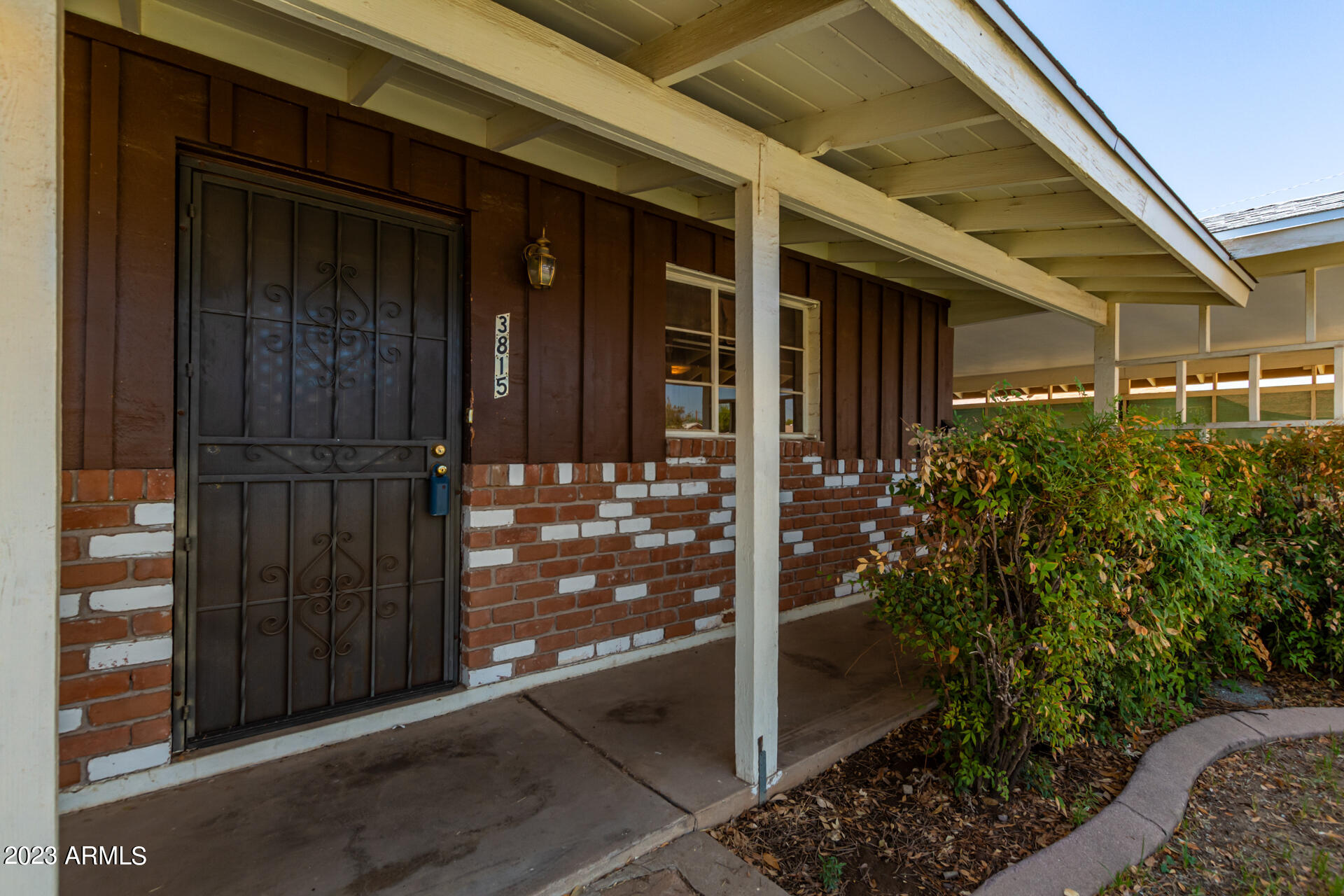 3815 W LAMAR Road