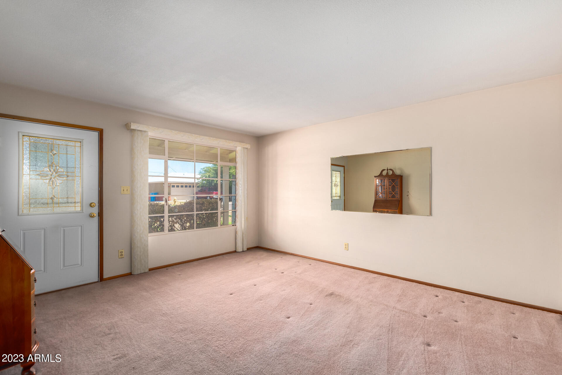 3815 W LAMAR Road