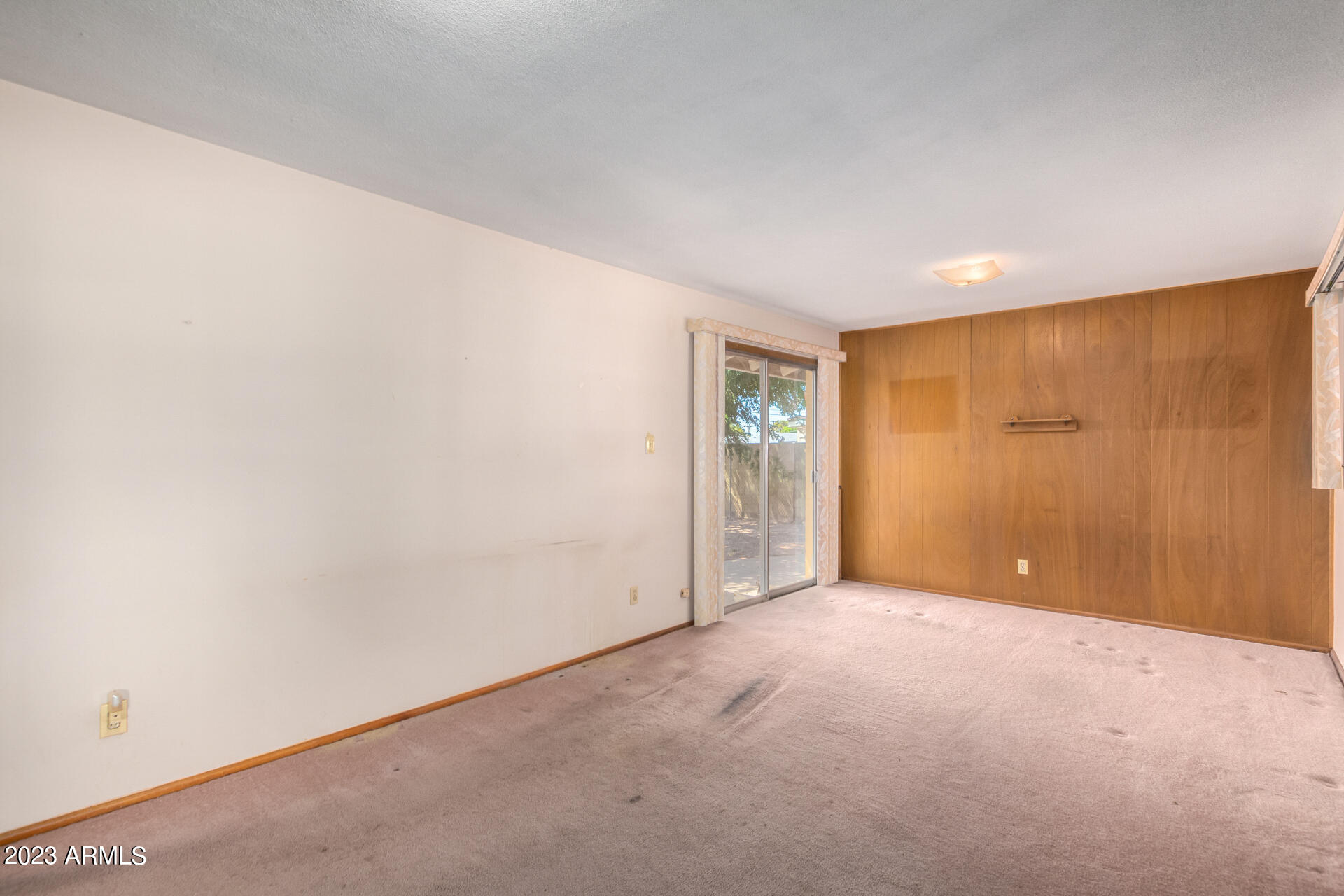 3815 W LAMAR Road