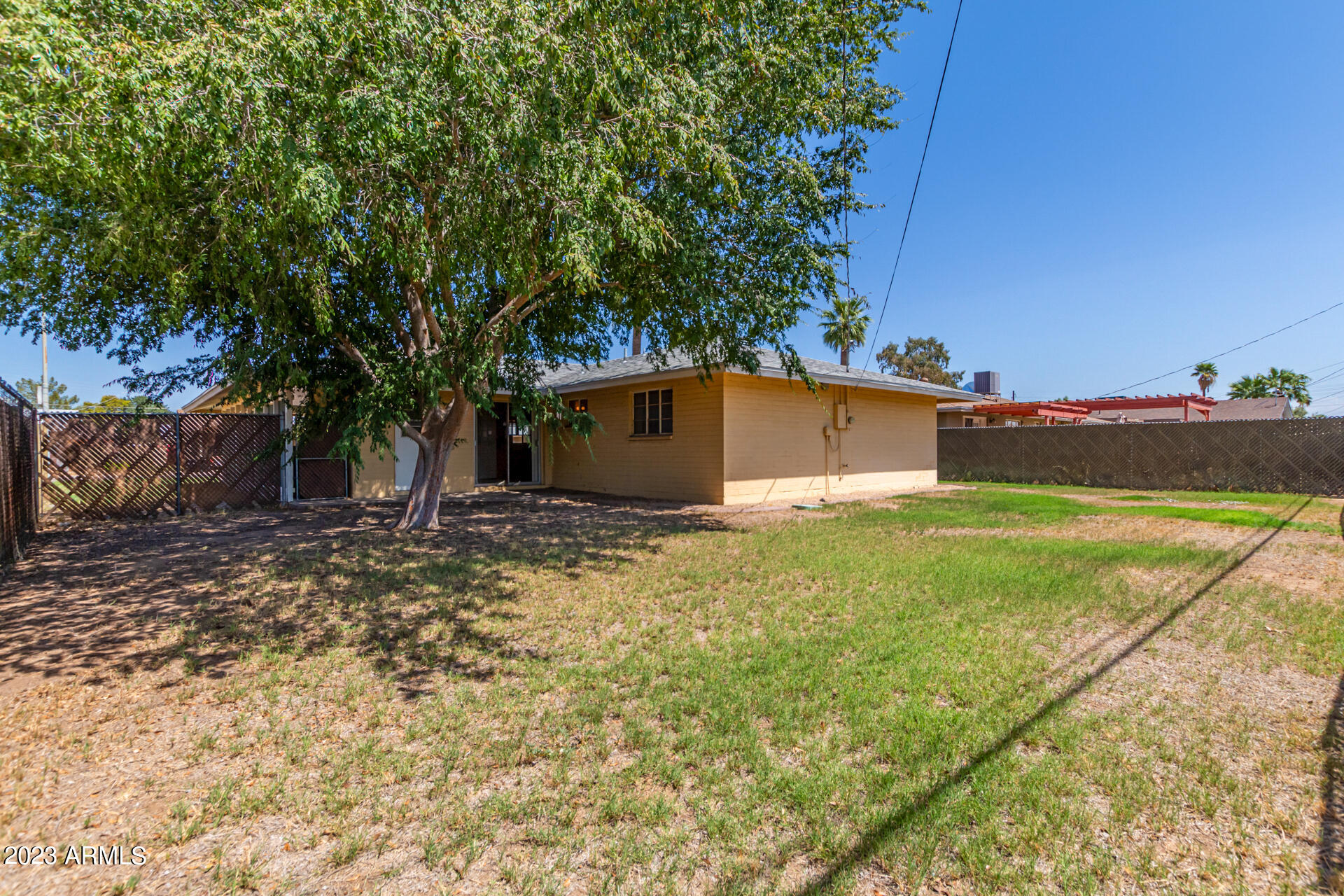 3815 W LAMAR Road