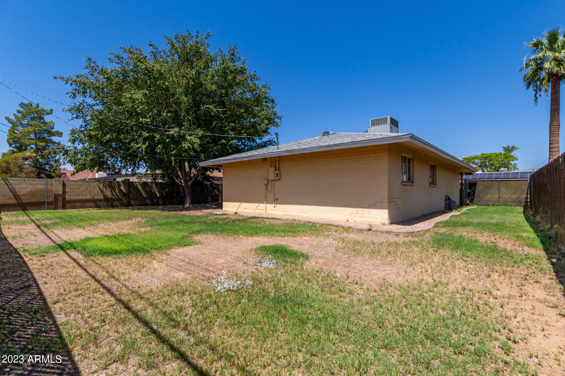 3815 W LAMAR Road