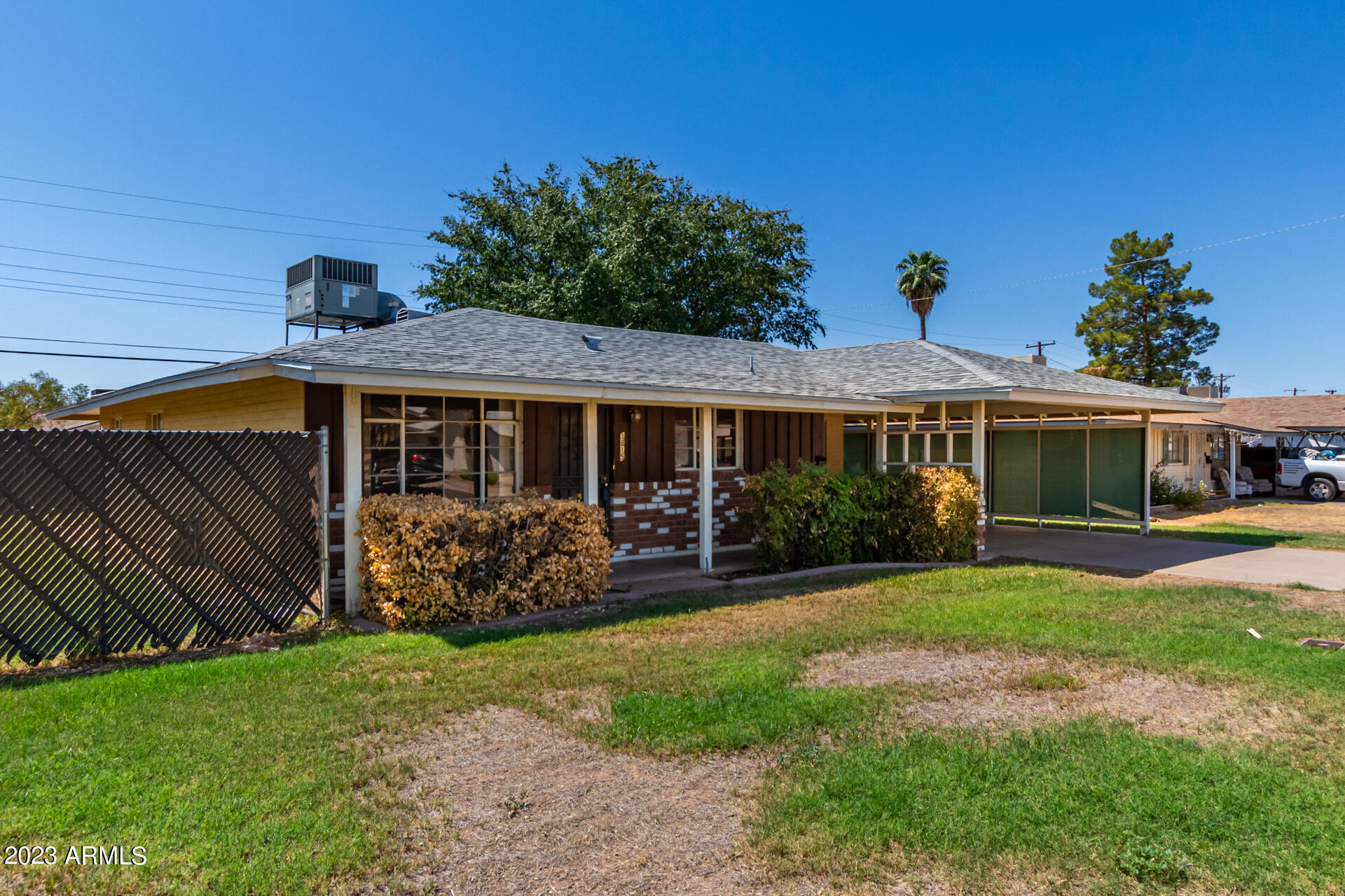 3815 W LAMAR Road