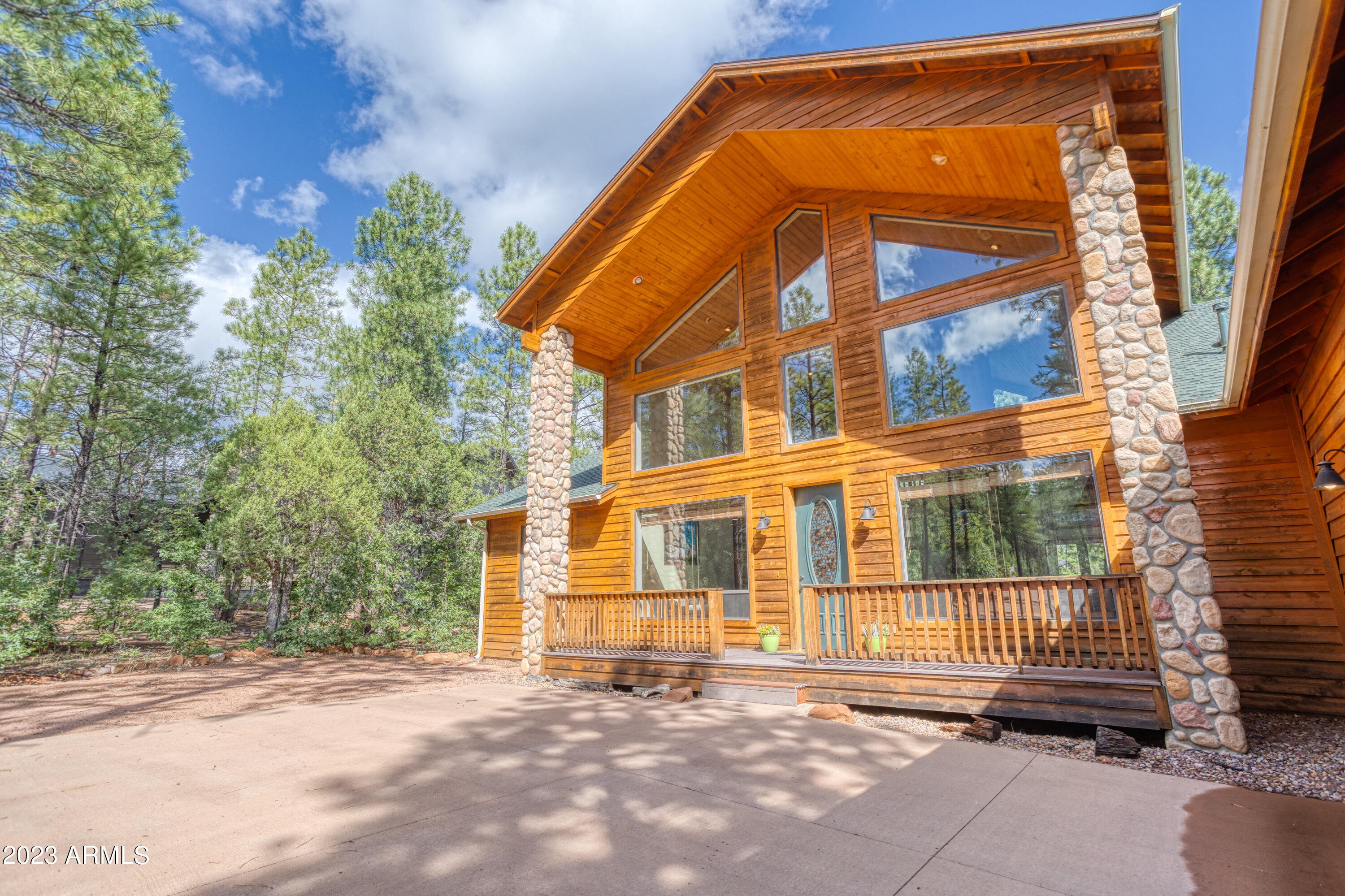 2900 W SAGE Lane